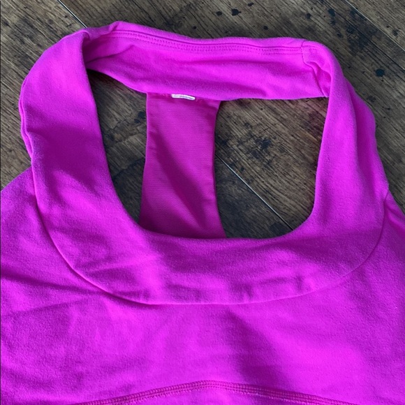 Lululemon Tank - Picture 2 of 5